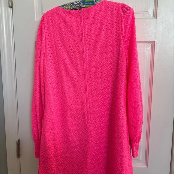 Barbiecore eyelet romper - Picture 4 of 5